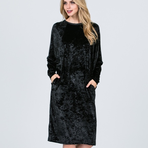 Maya’s Place Dresses & Skirts - Maya’s Place Molly Velvet Dress